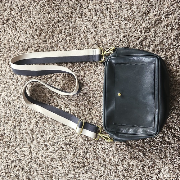 Madewell Bags Madewell The Large Transport Camera Bag Crossbody